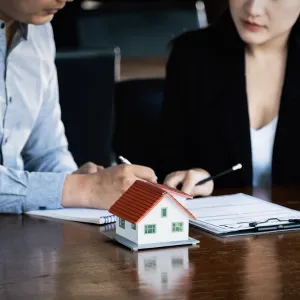 Strategies for Buying and Selling a Home at the Same Time Texas